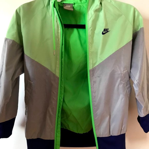 Nike Sportswear Windbreaker - Picture 4 of 5